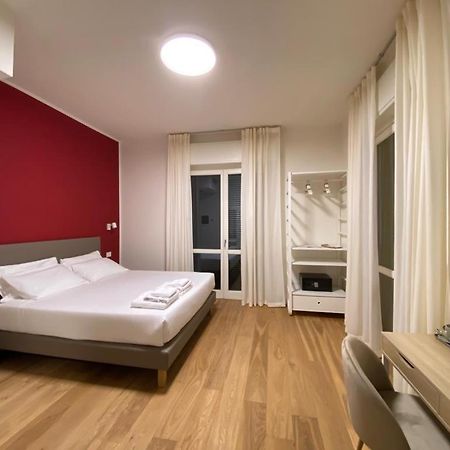 Foresteria Dansi Varese Ngoại thất bức ảnh