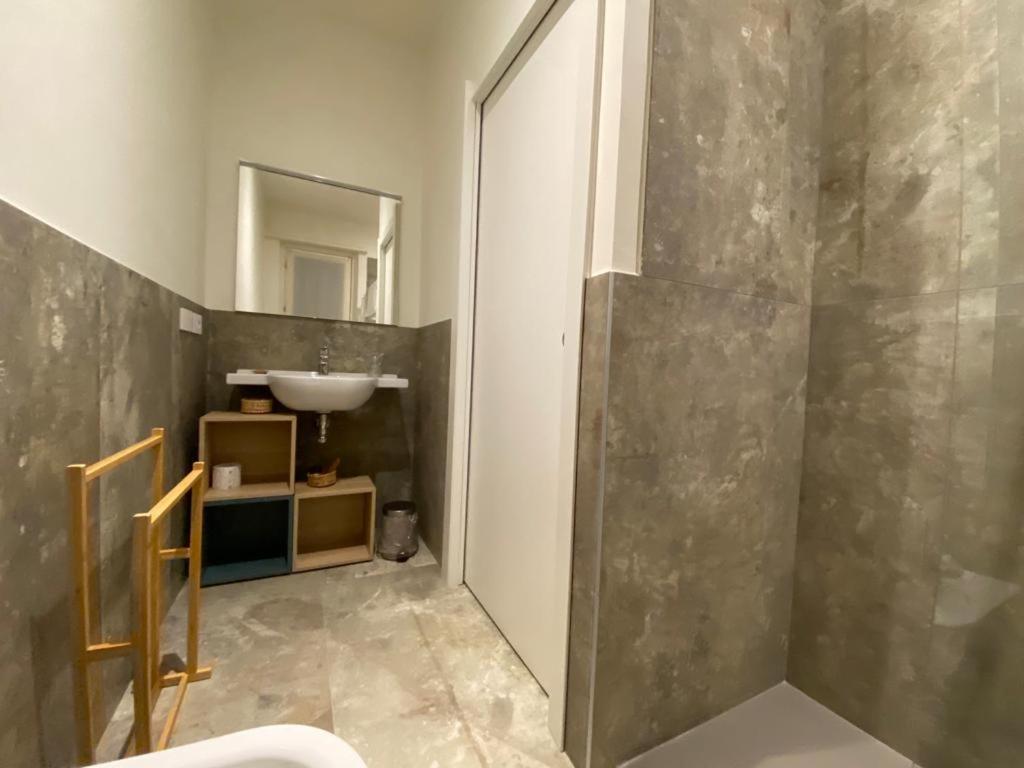 Foresteria Dansi Varese Ngoại thất bức ảnh