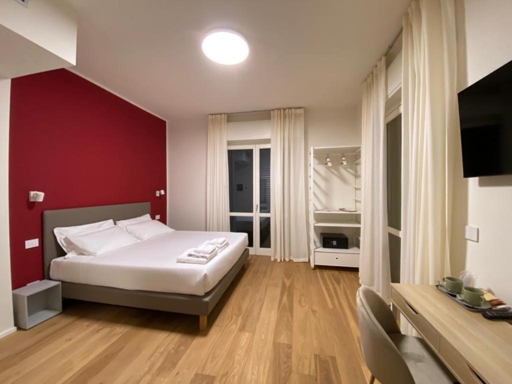 Foresteria Dansi Varese Ngoại thất bức ảnh